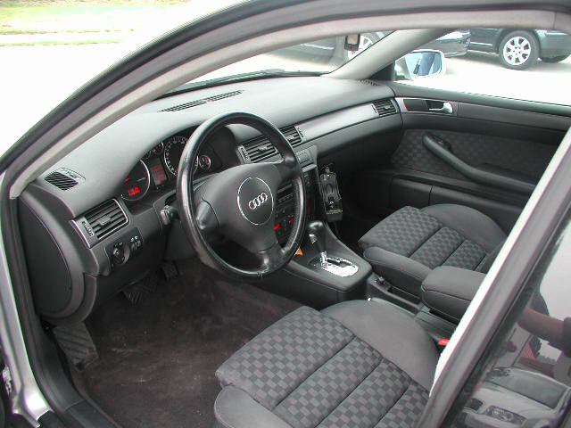 Audi A6 Avant 2.5 TDI Multitronic,Sitzheizung