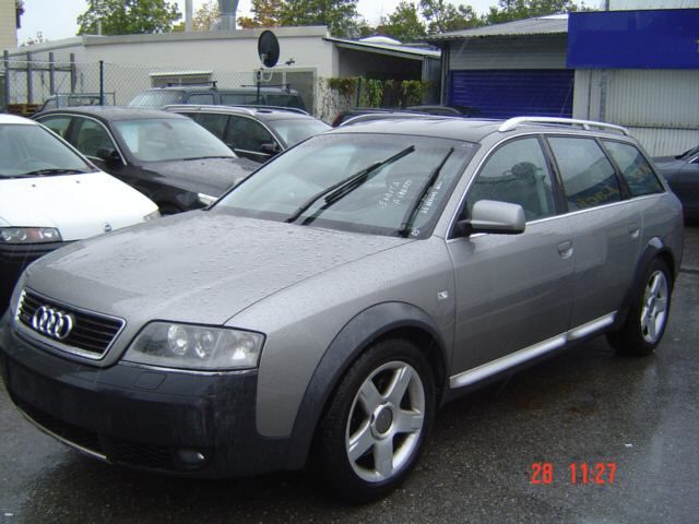 Audi Allroad Quattro 2.5 TDI TIPTRONIK LUFTFEDERUNG