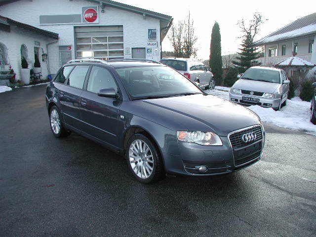 Audi A4 Avant 2.0 TDI ,Xenon,Navi,APS,17