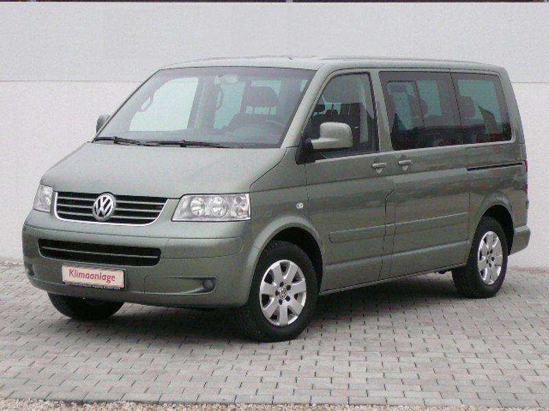 VW T5 Multivan Comfortline 2.5 TDI TISCH 2xSCHIEBETRE