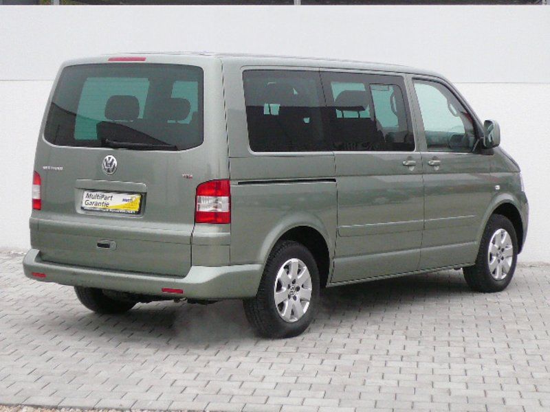 VW T5 Multivan Comfortline 2.5 TDI TISCH 2xSCHIEBETRE