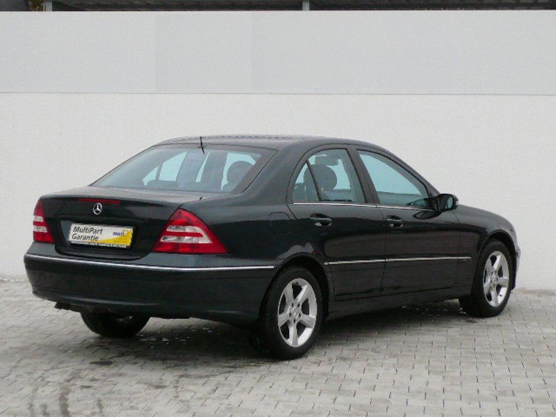 Mercedes-Benz C 200 Kompressor Avantgarde NAVI-COMAND LEDER