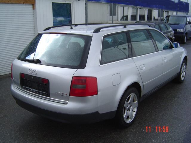 Audi A6 Avant 2.5TDI quattro