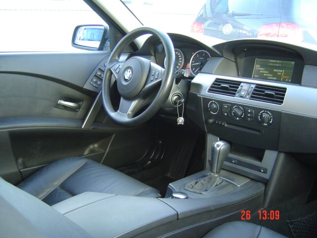 BMW 530d XENON LEDER NAVIGATION