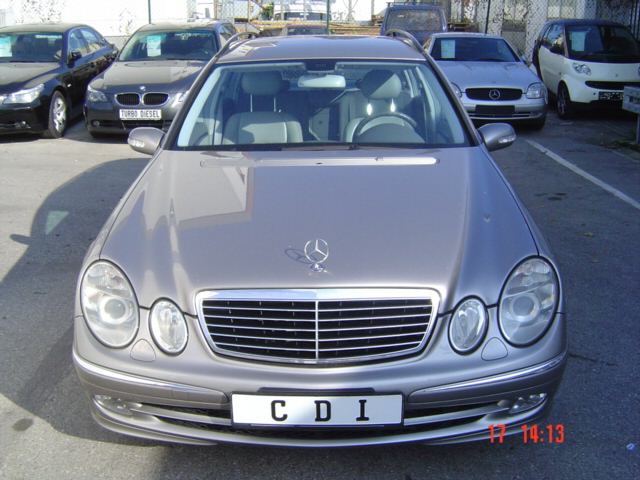 Mercedes-Benz E 270 T CDI Avantgarde COMMAND LEDER XENON