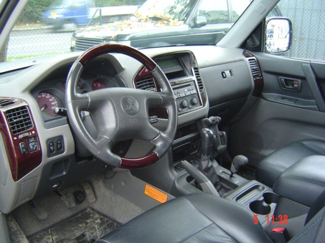 Mitsubishi Pajero 3.2 DI-D AVANCE, Gelndewagen/Pickup