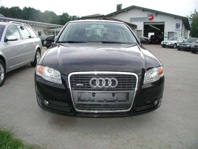 Audi A4 1.8 T QUATTRO,NAVI,CD,6.Gang