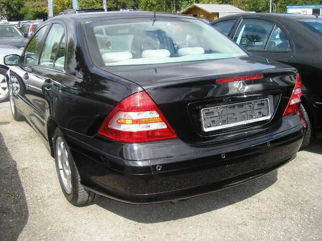 Mercedes-Benz C 200 Kompressor Tiptr/Klimatr/Navi/El.SSD/Euro4