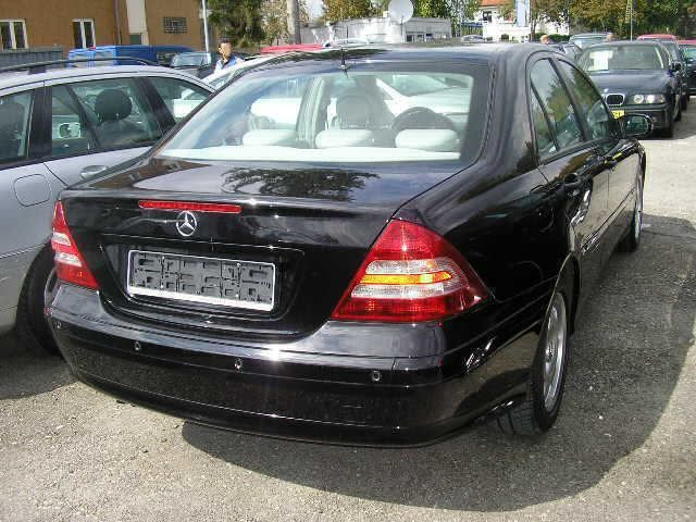 Mercedes-Benz C 200 Kompressor Tiptr/Klimatr/Navi/El.SSD/Euro4