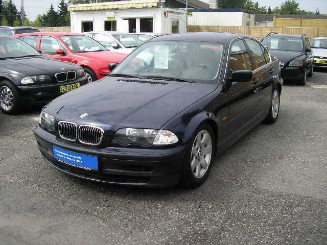 BMW 323 iA Steptronic / Klimatronic