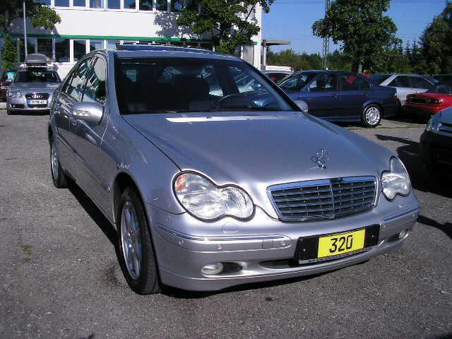 Mercedes-Benz C 320 Elegance/Automatik/Leder/Klima/EGSD/Xenon